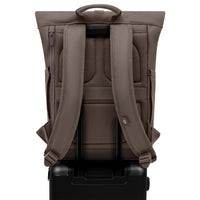 Johnny Urban Luca Small - Rolltop-Rucksack 36 cm (brown) - Ansicht 5
