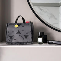 reisenthel cosmetics toiletbag XL - Kulturbeutel 28 cm (smiley grey)