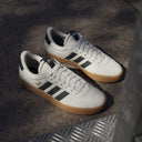 adidas VL Court 3.0 Men - Schuhe (alumin/cblack/goldmt, 44) - Markenkoffer