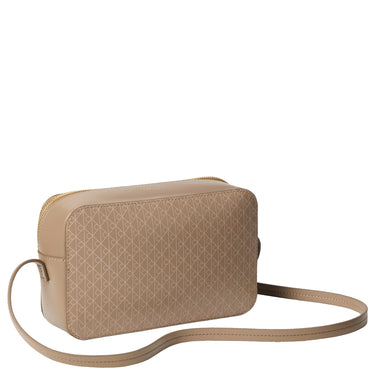 Calvin Klein Emblem - Umhängetasche 21 cm (desert taupe aop) - Markenkoffer