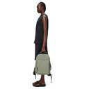 Rains Book Daypack - Rucksack 15" 40 cm (drift) - Markenkoffer