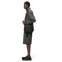 Rains Texel Crossbody - Umhängetasche 24 cm (black) - Ansicht 4