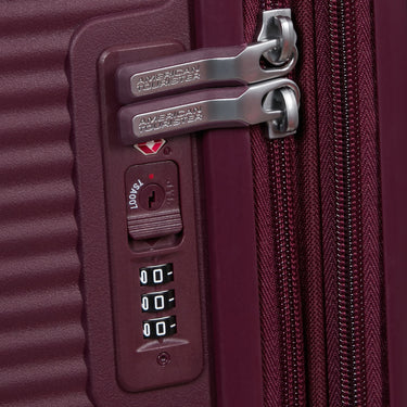 American Tourister Soundbox - 4-Rollen-Trolley 67 cm (wild cherry) - Ansicht 10