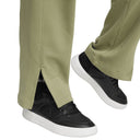 adidas Brand Love - Sporthose Women (tengrün, XL) - Markenkoffer