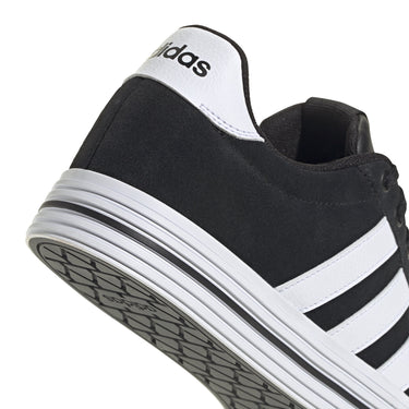 adidas Daily 4.0 - Schuh Men (core black/ftwr white/ftwr white, 43 1/3) - Markenkoffer