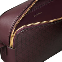 Calvin Klein Emblem - Umhängetasche 21 cm (red) - Markenkoffer