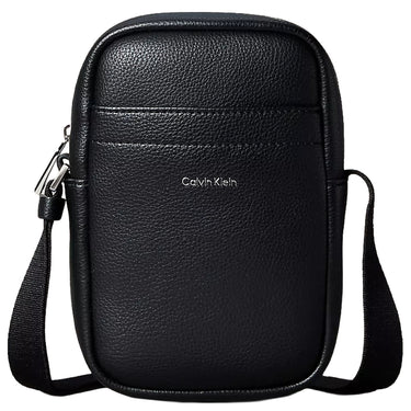 Calvin Klein Raised Slim - Umhängetasche 18 cm (black) - Markenkoffer