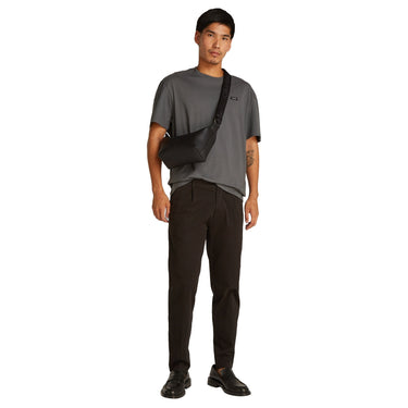 Calvin Klein Ultralight - Umhängetasche 21 cm (schwarz) - Markenkoffer