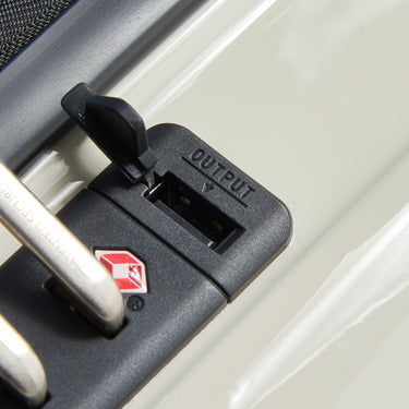 Delsey Paris Shadow 5.0 - 4-Rollen-Kabinentrolley mit Vortasche S 55 cm erw. USB (elfenbein) - Ansicht 8