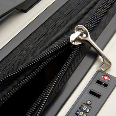 Delsey Paris Shadow 5.0 - 4-Rollen-Trolley erw. 75 cm (elfenbein) - Ansicht 8