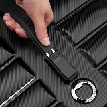 Delsey Paris Shadow 5.0 Trunk - 4 - Rollen - Trolley 73 cm (schwarz) - Markenkoffer