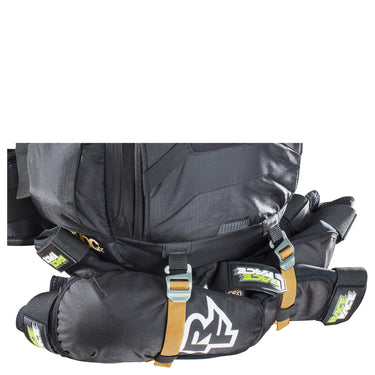 Evoc FR Trail Blackline 20L - Fahrradrucksack 56 cm (black, XL) - Markenkoffer