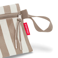 reisenthel maxi case - Kulturbeutel 28 cm (summerstripes coffee) - Ansicht 4
