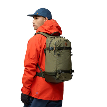 Fjällräven Bergtagen Touring 22 - Skirucksack 52 cm (laurel green/deep forest) - Markenkoffer