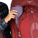 Osprey Aura AG 65 Women M/L - Trekkingrucksack 82 cm (berry sorbet red) - Markenkoffer