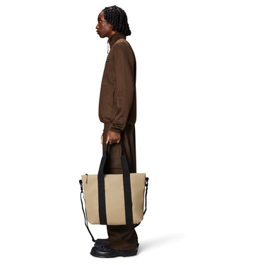 Rains Tote Bag Mini - Shopper 36 cm (sand) - Markenkoffer