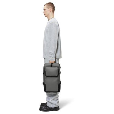 Rains Trail Cargo - Rucksack 13" 45 cm (grey) - Markenkoffer
