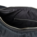 Sandqvist Curve Half Moon Bag L - Umhängetasche 42 cm (black) - Ansicht 4