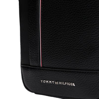 Tommy Hilfiger Central - Mini Umhängetasche 22 cm (black) - Ansicht 4
