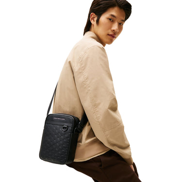 Tommy Hilfiger TH Modern - Umhängetasche 21 cm (black) - Markenkoffer