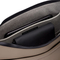 Ucon Acrobatics Alva Medium Lotus Infinity - Umhängetasche 30 cm (dark sand) - Ansicht 5
