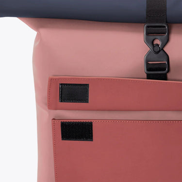 Ucon Acrobatics Jasper Medium Lotus Rolltop - Rucksack 16'' 45 cm (hibiscus - dark rose) - Markenkoffer